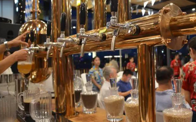 酒店型精釀啤酒設(shè)備系統(tǒng) 酒店型精釀啤酒設(shè)備系統(tǒng)